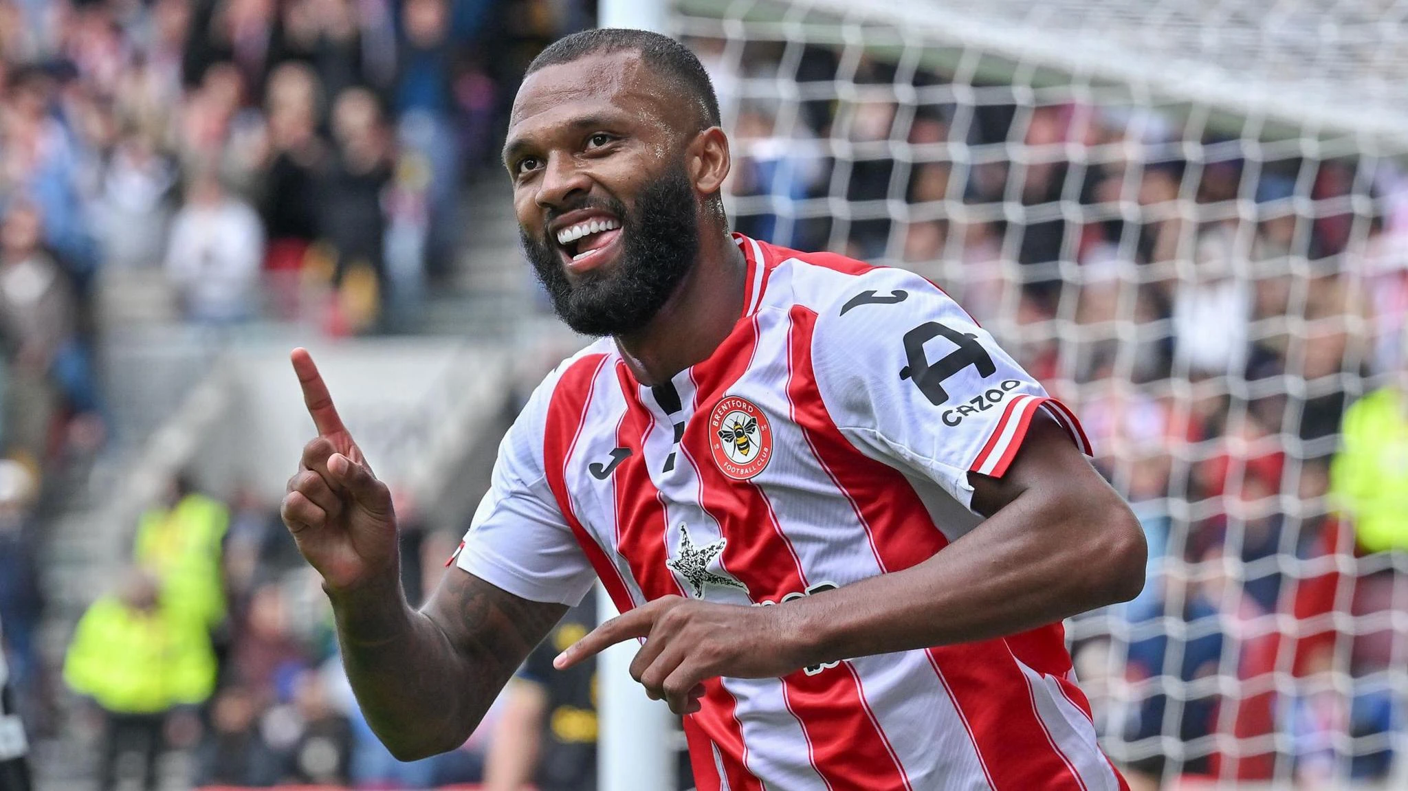 Newcastle and Spurs circle Igor Thiago despite his fresh 2031 contract